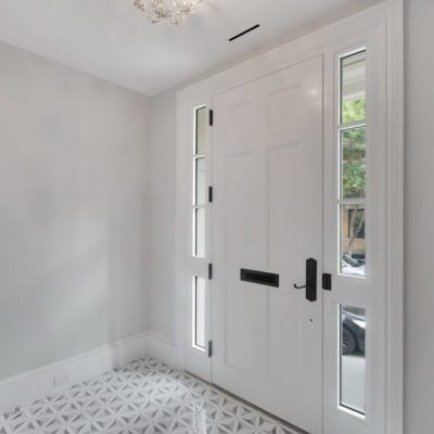 C-284-Foyer_resize (1)